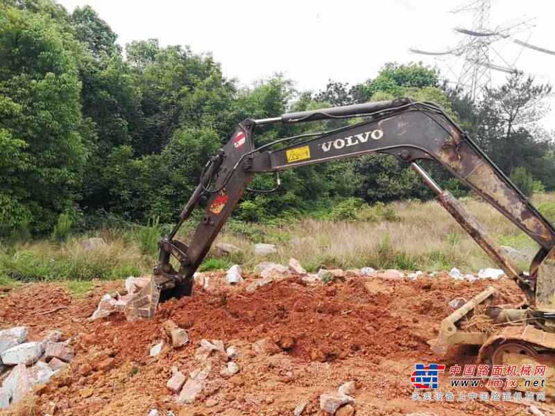 江西出售转让二手13000小时2008年沃尔沃EC55B挖掘机
