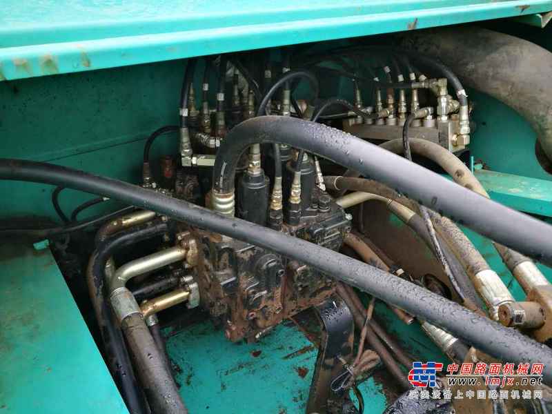 贵州出售转让二手6753小时2011年神钢SK350LC挖掘机