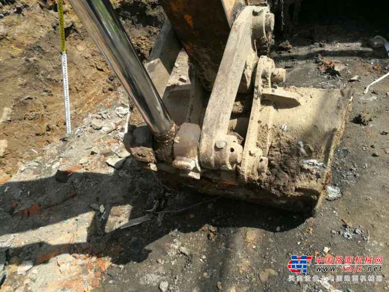 黑龙江出售转让二手6500小时2011年三一重工SY135C挖掘机