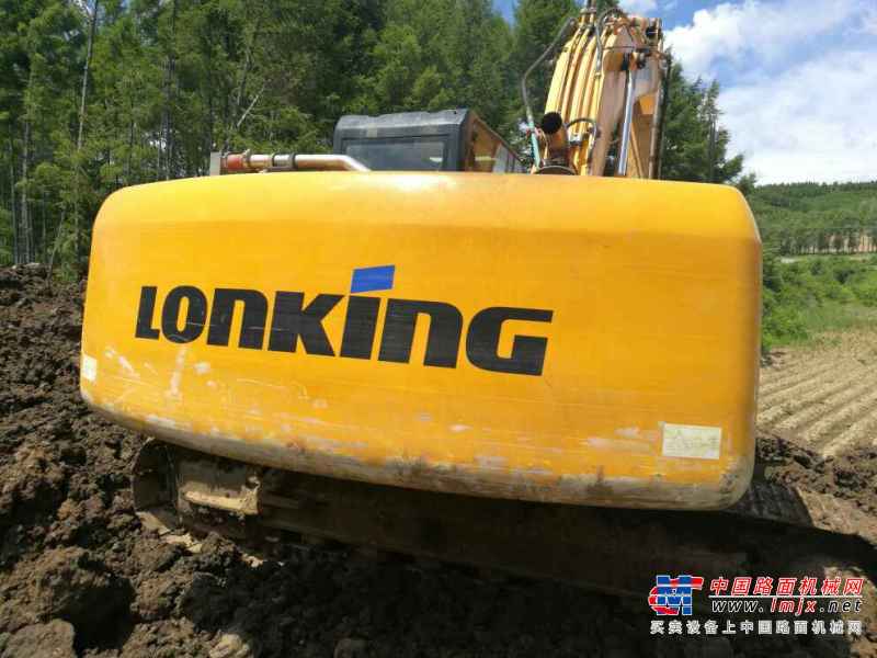 黑龙江出售转让二手7000小时2011年龙工LG6225挖掘机