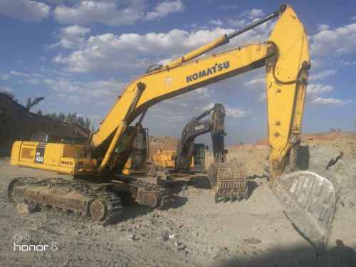 内蒙古出售转让二手12000小时2008年小松PC450LC挖掘机