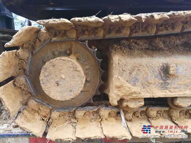 河南出售转让二手6400小时2010年福田雷沃FR90挖掘机