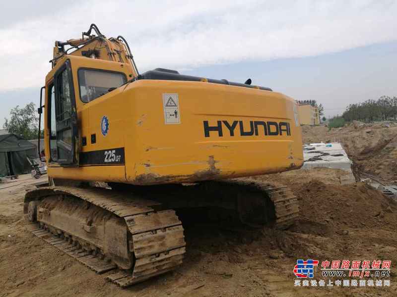 山东出售转让二手8523小时2006年现代R225挖掘机