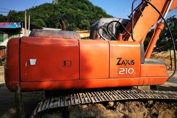 贵州出售转让二手13569小时2006年日立EX200挖掘机