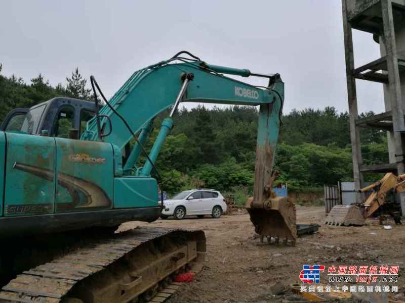 安徽出售转让二手16000小时2009年神钢SK200挖掘机