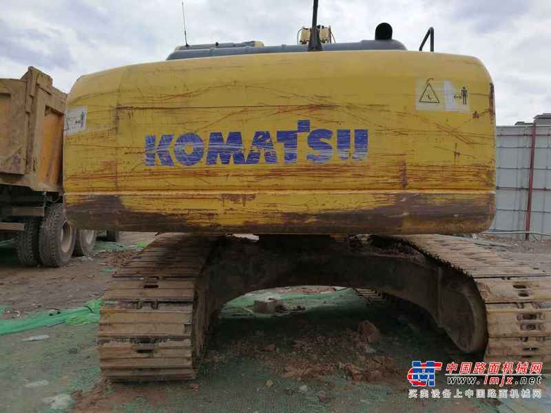 陕西出售转让二手8000小时2010年小松PC240LC挖掘机