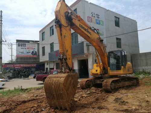 江西出售转让二手6000小时2010年龙工LG6210B挖掘机
