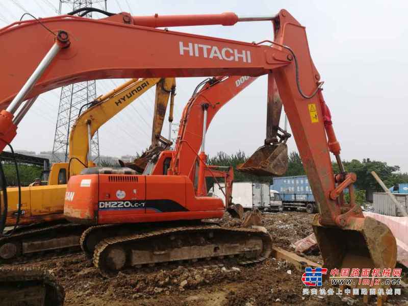 江苏出售转让二手3000小时2007年日立ZX200挖掘机
