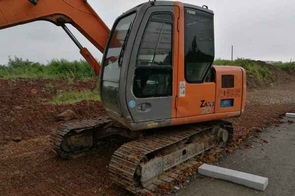 安徽出售转让二手20000小时2007年日立ZX70挖掘机