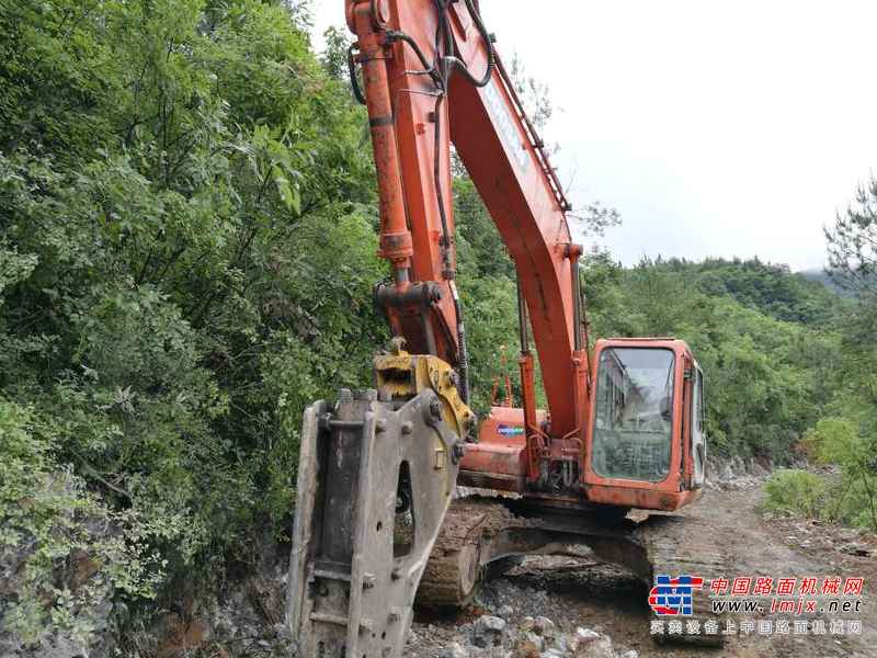 湖北出售转让二手11937小时2009年斗山DH220LC挖掘机