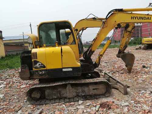 安徽出售转让二手10000小时2009年现代R60挖掘机