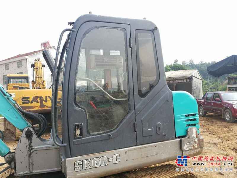 湖南出售转让二手10000小时2009年神钢SK60挖掘机