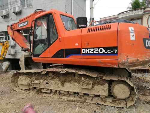 湖北出售转让二手11000小时2008年斗山DH220LC挖掘机