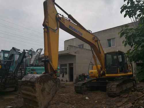 陕西出售转让二手6000小时2010年小松PC240LC挖掘机