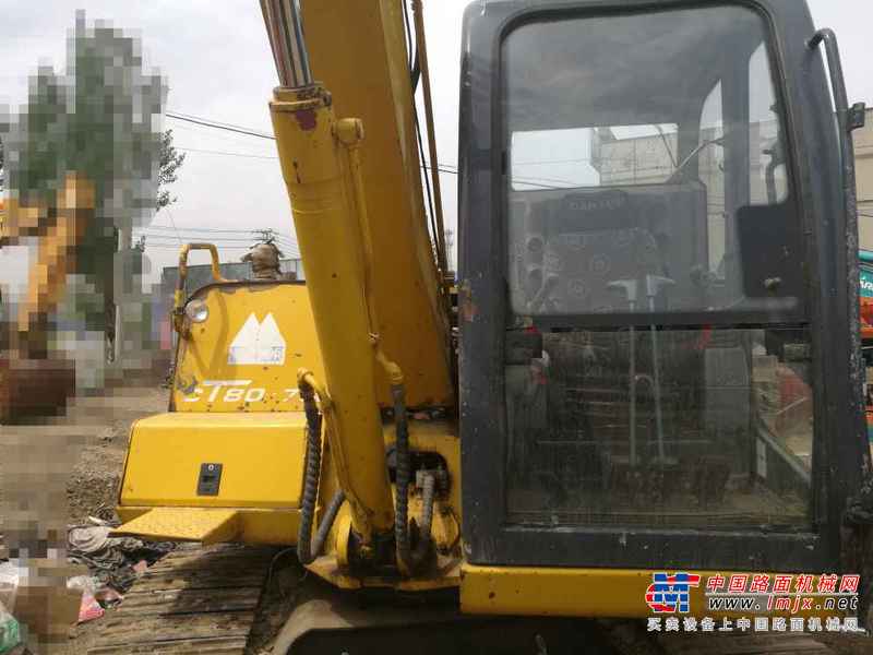 辽宁出售转让二手8000小时2010年卡特重工CT80挖掘机