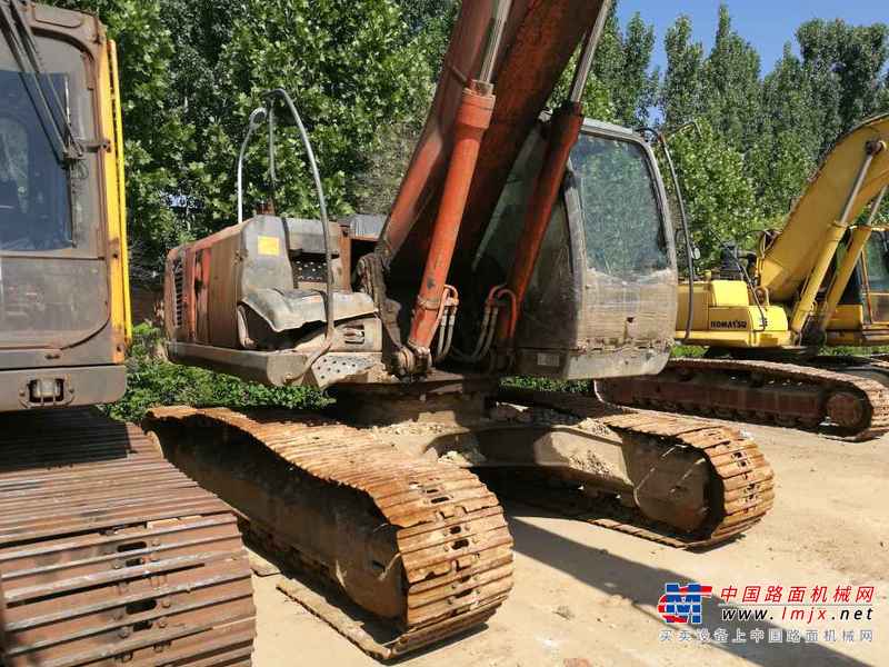 山东出售转让二手8523小时2009年日立ZX240挖掘机