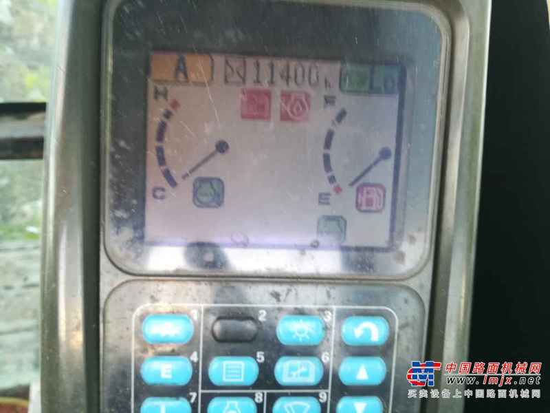 黑龙江出售转让二手11000小时2007年小松PC220挖掘机