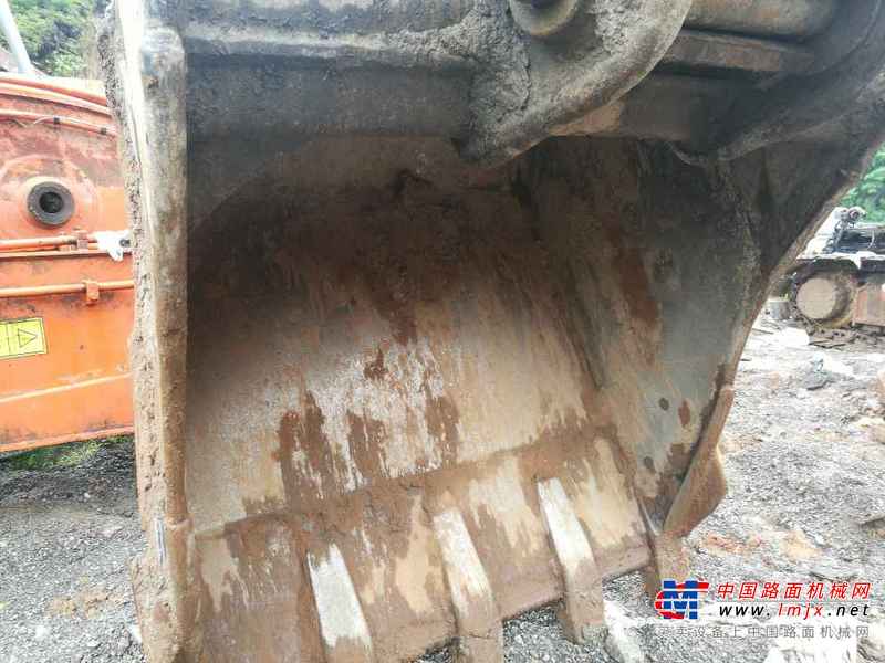 湖北出售转让二手9000小时2009年斗山DH225LC挖掘机