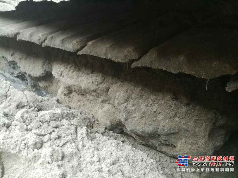 吉林出售转让二手6000小时2010年三一重工SY135挖掘机