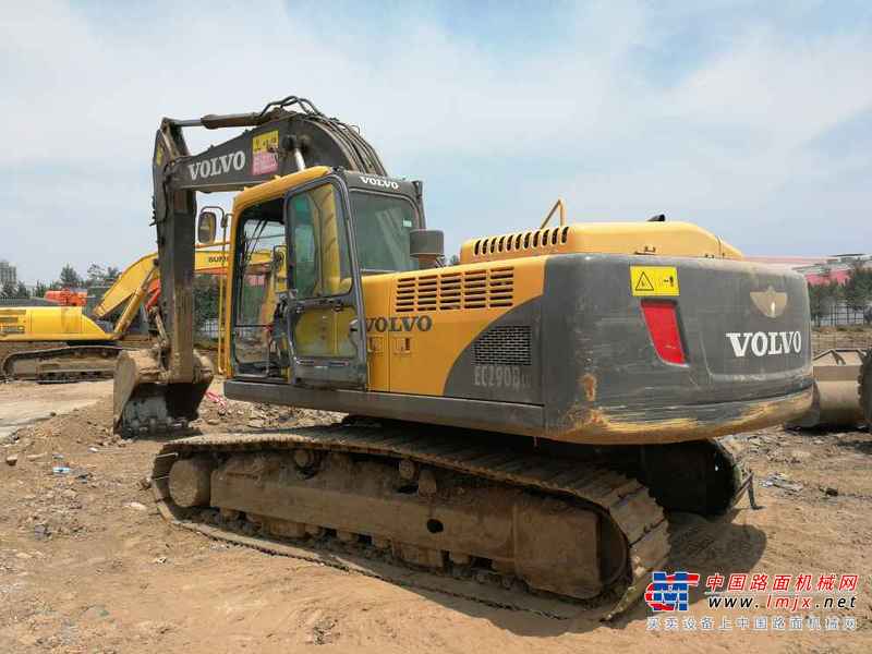 山西出售转让二手7500小时2011年沃尔沃EC240C挖掘机