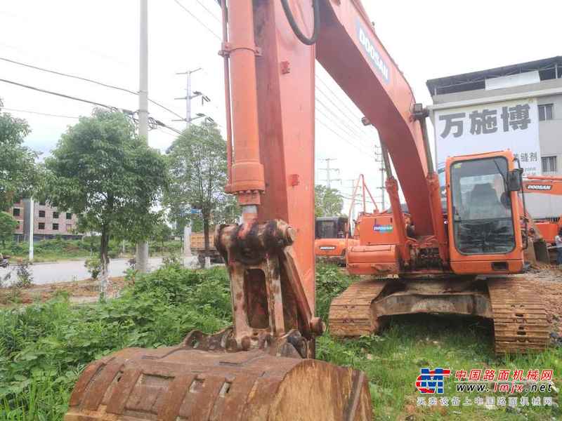 江西出售转让二手5000小时2014年斗山DH215挖掘机