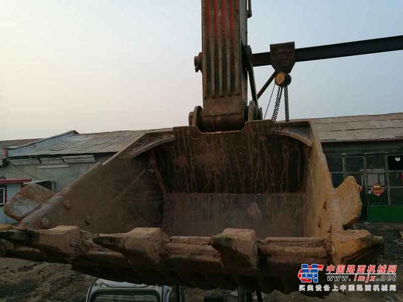 黑龙江出售转让二手3000小时2011年振宇ZY210挖掘机