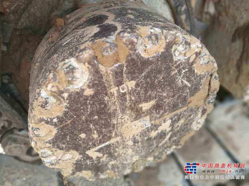 河南出售转让二手6000小时2011年小松PC200挖掘机