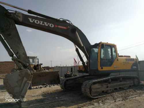 内蒙古出售转让二手9000小时2011年沃尔沃EC290BLC挖掘机