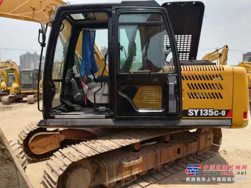 江苏出售转让二手5000小时2013年三一重工SY135C挖掘机