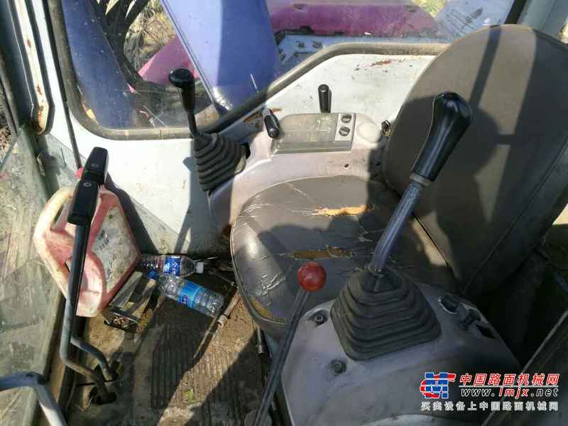 黑龙江出售转让二手8000小时2003年小松PC50UU挖掘机