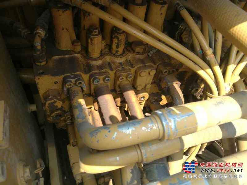 河南出售转让二手7400小时2011年卡特彼勒320D挖掘机