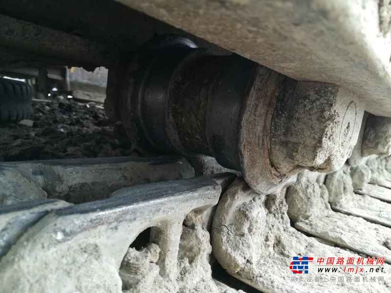 黑龙江出售转让二手13000小时2006年日立ZX75US挖掘机
