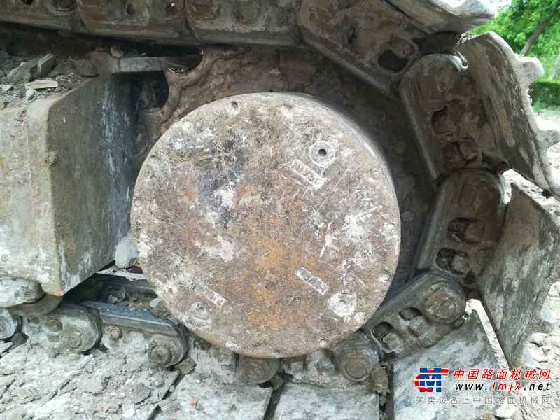 黑龙江出售转让二手8000小时2010年斗山DH225挖掘机