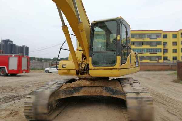 陕西出售转让二手8000小时2008年小松PC240LC挖掘机