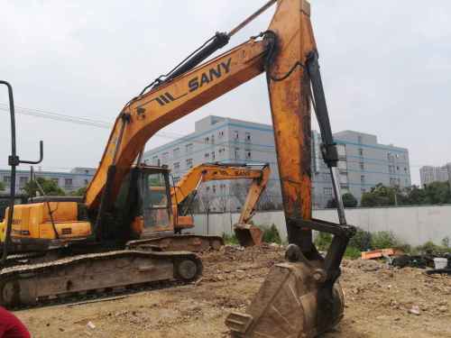 江苏出售转让二手8000小时2010年三一重工SY215C挖掘机
