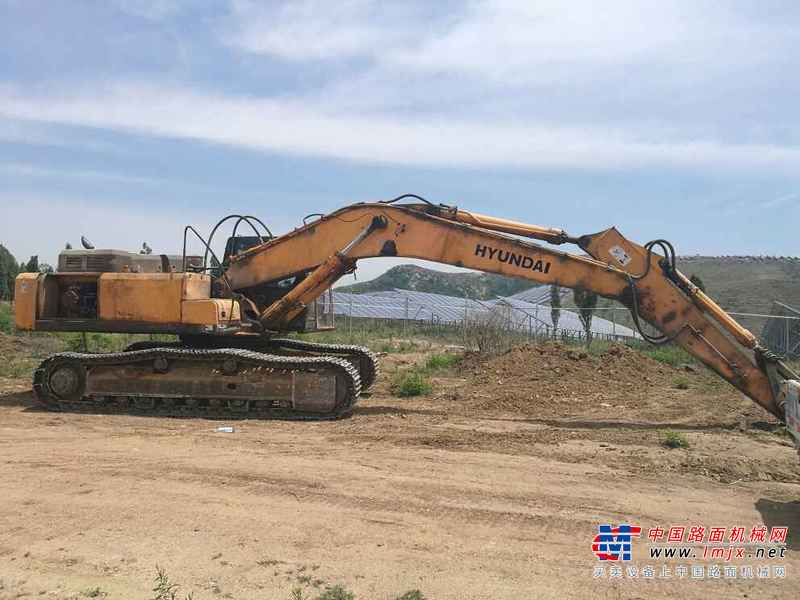 河南出售转让二手8900小时2010年现代R455LC挖掘机