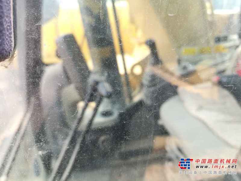 江西出售转让二手3000小时2013年卡特彼勒323D挖掘机