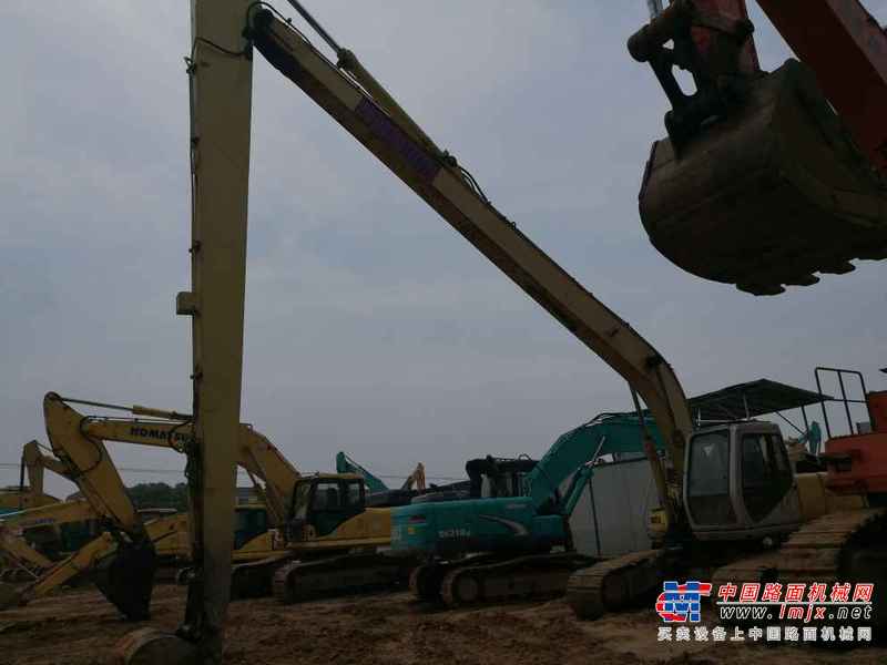 江西出售转让二手6000小时2010年住友SH240挖掘机