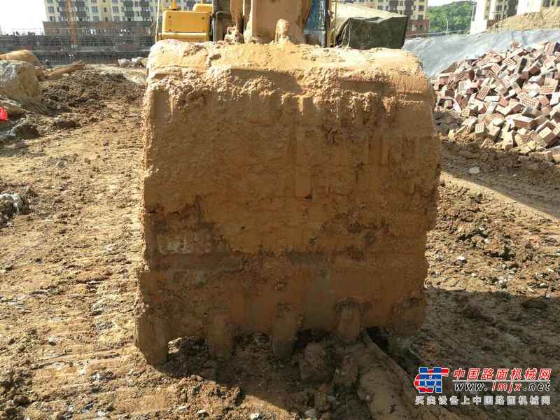江西出售转让二手10000小时2009年沃尔沃EC210B挖掘机