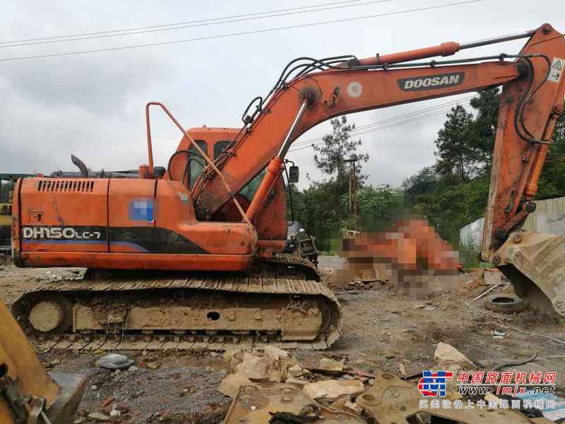 湖北出售转让二手11378小时2010年斗山DH150LC挖掘机