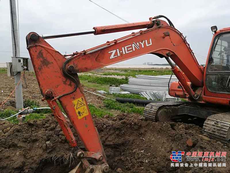 安徽出售转让二手8000小时2012年振宇ZY80挖掘机