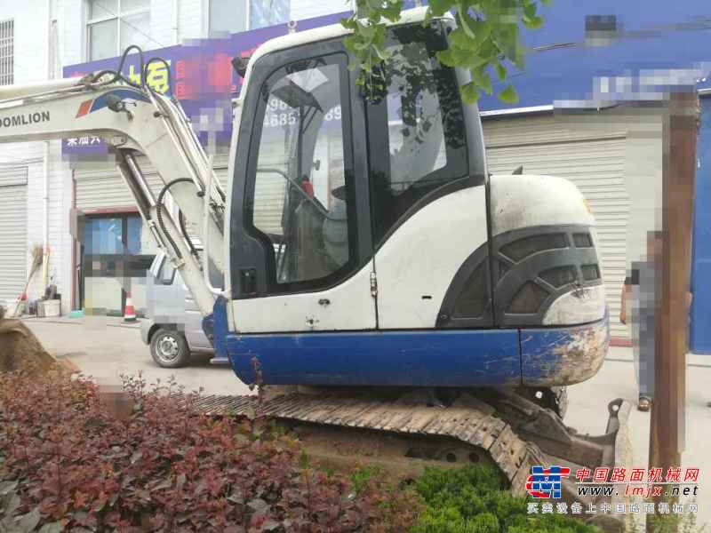 陕西出售转让二手3200小时2011年中联重科ZE60E挖掘机