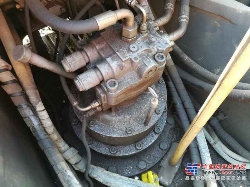 黑龙江出售转让二手7800小时2011年日立ZX240挖掘机