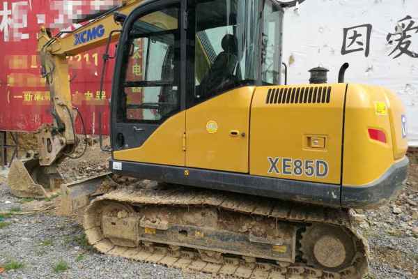 湖北出售转让二手550小时2016年徐工XE75D挖掘机