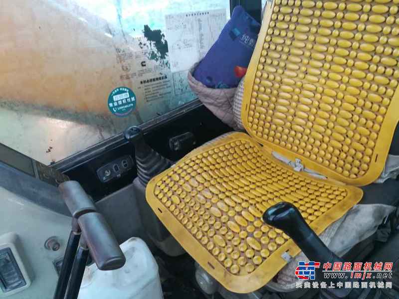 江苏出售转让二手12000小时2009年现代R215挖掘机