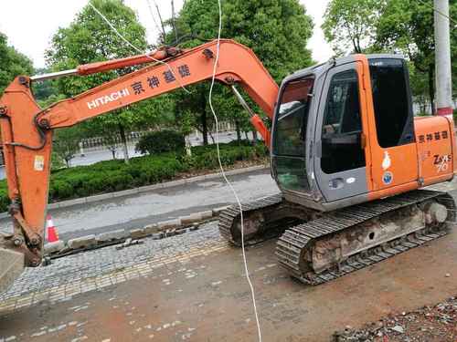 安徽出售转让二手15000小时2007年日立ZX70挖掘机