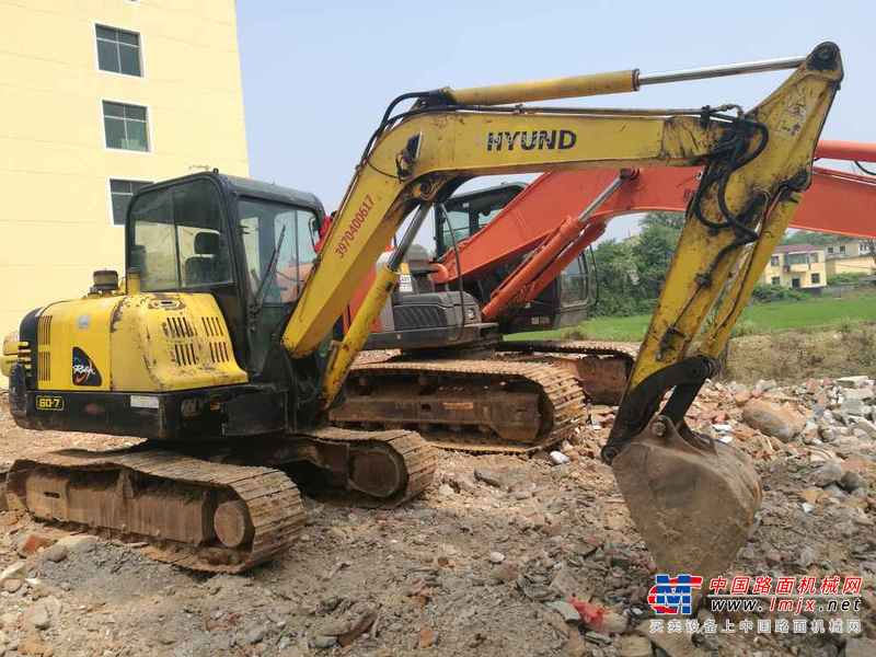 江西出售转让二手3000小时2013年现代R55挖掘机