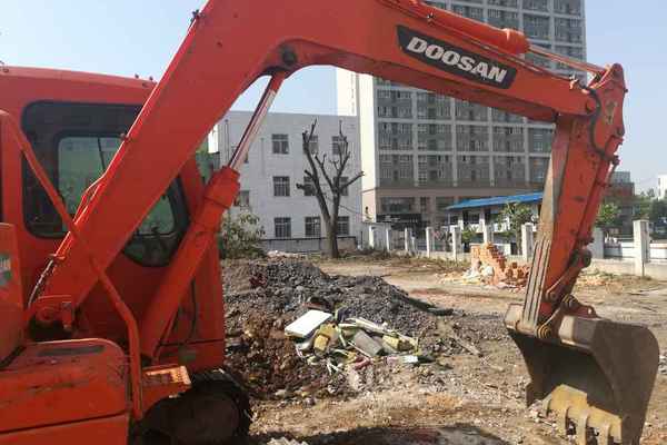 陕西出售转让二手4283小时2011年斗山DH80GOLD挖掘机