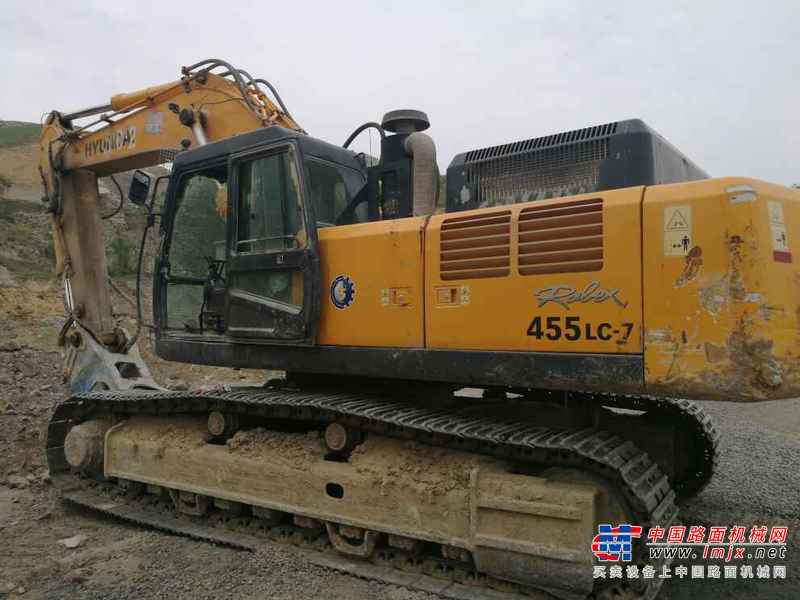 河南出售转让二手8000小时2011年现代R455LC挖掘机