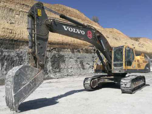 内蒙古出售转让二手9000小时2011年沃尔沃EC360BLC挖掘机